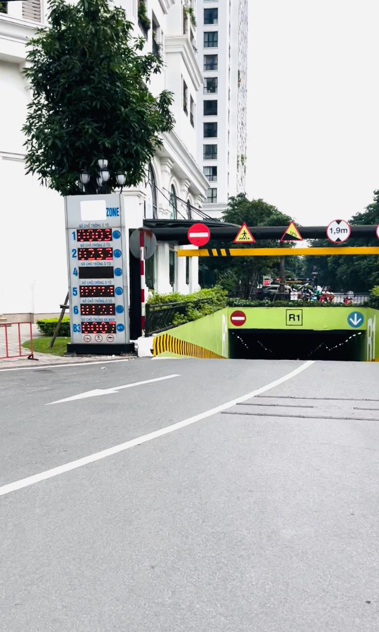 珪藻土の壁 ベトナムKEISOUDOショールームOPENの準備 46 62048ea2f04a53040f53b0d5e3910df6